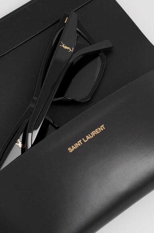 Солнцезащитные очки Saint Laurent чёрный SL.M103