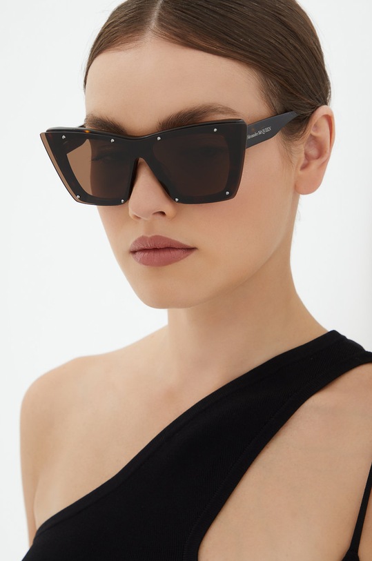 Alexander McQueen ochelari de soare AM0361S maro