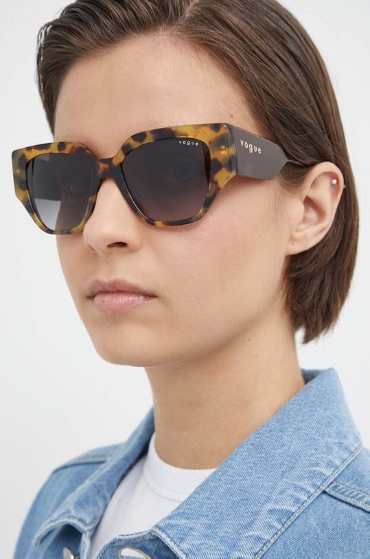 VOGUE ochelari de soare geometric maro 0VO5409S