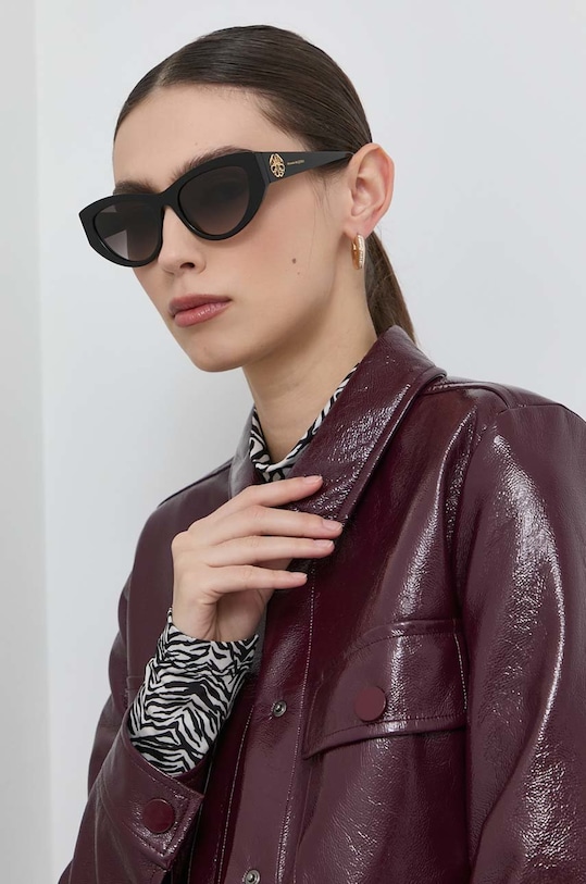Alexander McQueen okulary przeciwsłoneczne kocie oczy czarny AM0377S