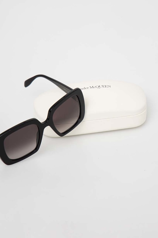 Alexander McQueen okulary przeciwsłoneczne AM0378S czarny