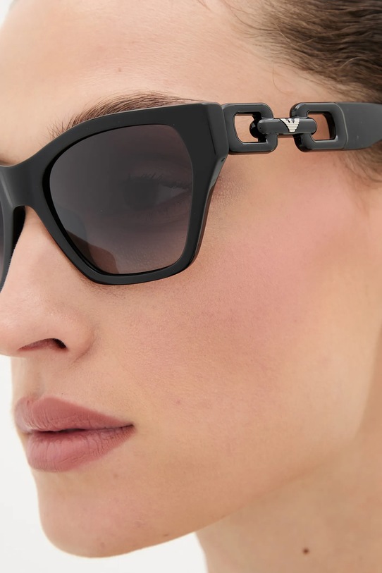 Sluneční brýle Emporio Armani 0EA4203U