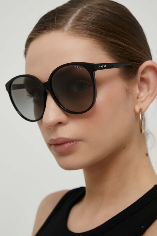 VOGUE okulary przeciwsłoneczne jednolita czarny 0VO5509S
