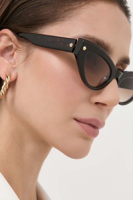 Alexander McQueen okulary przeciwsłoneczne AM0407S brązowy