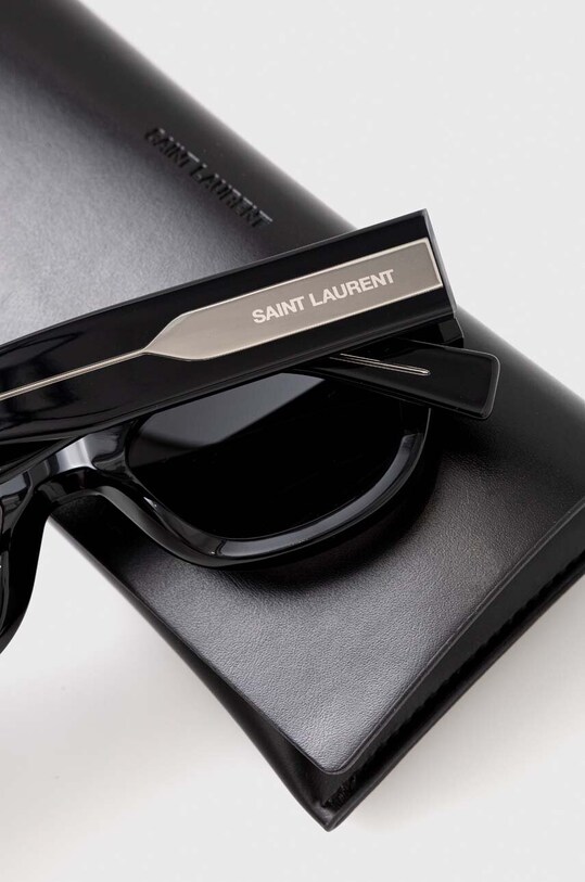 Солнцезащитные очки Saint Laurent чёрный SL.573