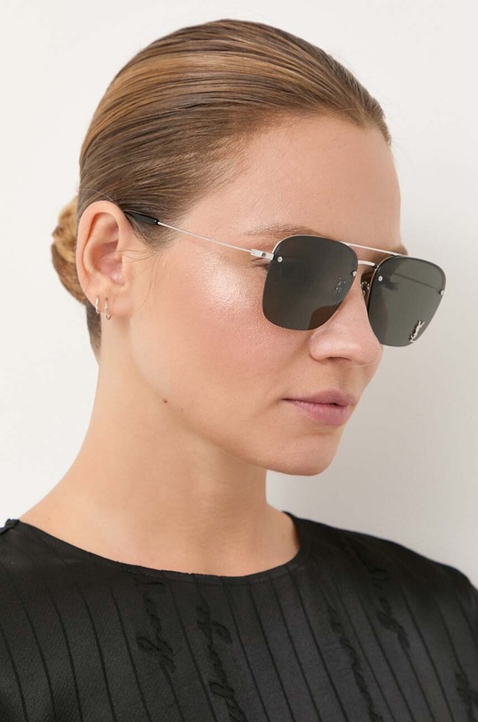 Saint Laurent okulary przeciwsłoneczne jednolita czarny SL.309.M