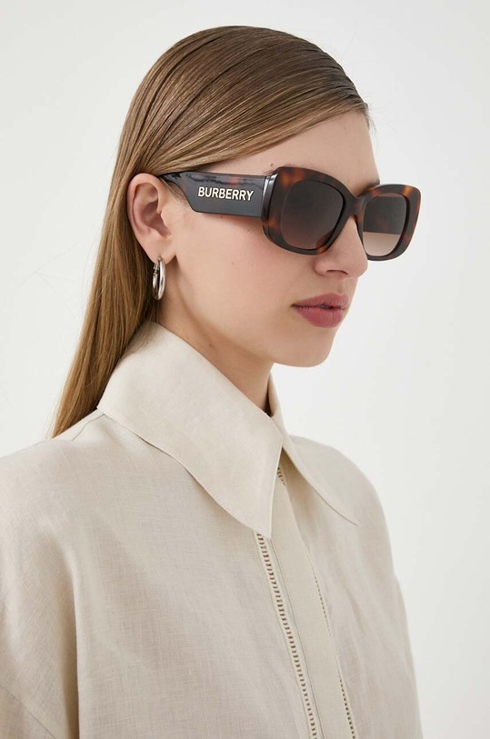 Солнцезащитные очки Burberry прямоугольные коричневый 0BE4410