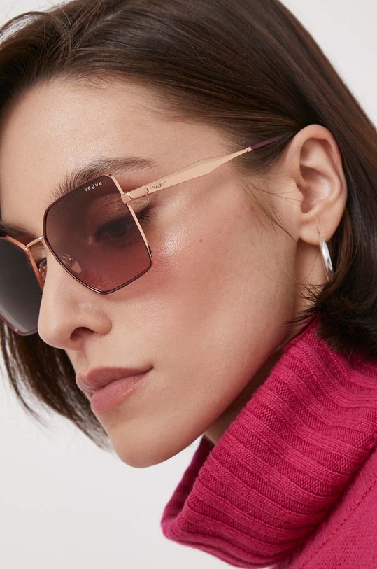 VOGUE okulary przeciwsłoneczne gradientowa różowy 0VO4284S
