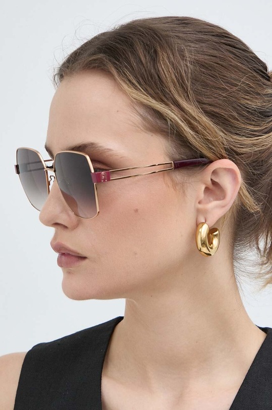 Sluneční brýle Furla gradientní burgundské SFU716.5908FC