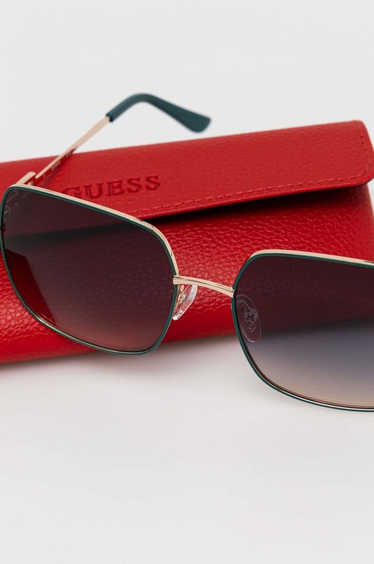 Sluneční brýle Guess zlatá GU7906.H.5898W