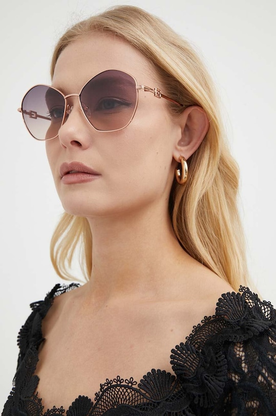 Sluneční brýle Guess gradientní zlatá GU7907.5928Z