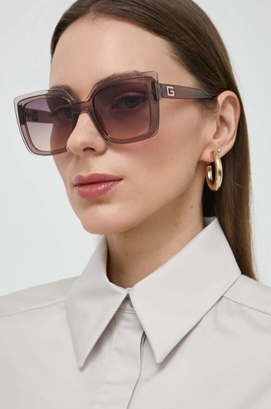 Γυαλιά ηλίου Guess ντεγκραντέ μπεζ GU7908.5259Z