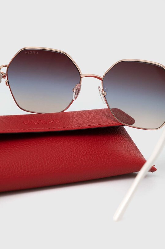 Guess okulary przeciwsłoneczne GU7913.5925W biały