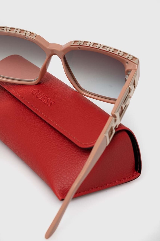 Guess okulary przeciwsłoneczne GU7915.5572U beżowy