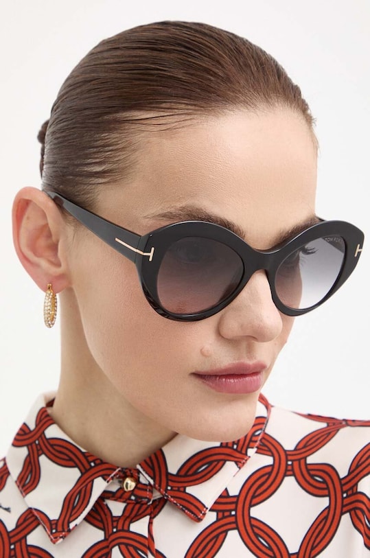 Солнцезащитные очки Tom Ford