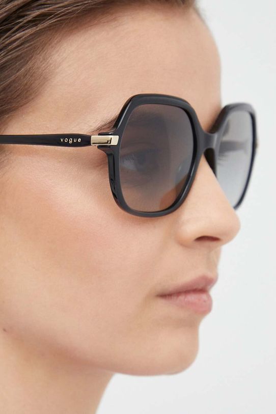 VOGUE ochelari de soare 0VO5561S negru AA00