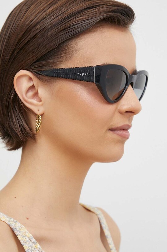 VOGUE ochelari de soare 0VO5566S negru AA00