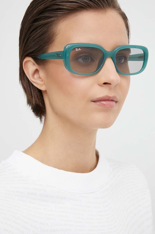 Солнцезащитные очки Ray-Ban прямоугольные зелёный 0RB4421D