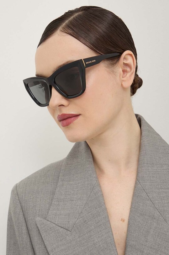Sluneční brýle Michael Kors DUBAI kočičí oči černá 0MK2211U