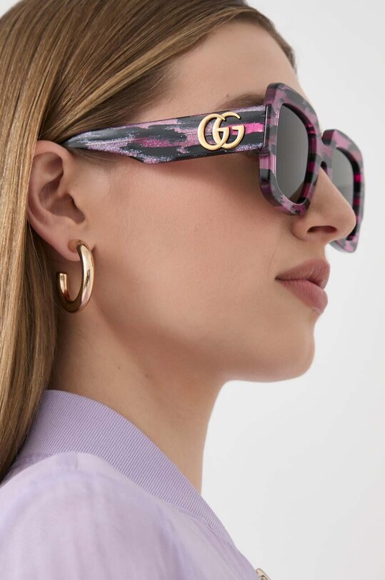 Солнцезащитные очки Gucci GG1547S