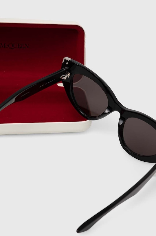 Alexander McQueen okulary przeciwsłoneczne AM0442S czarny