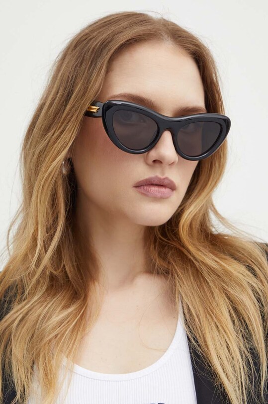 Bottega Veneta okulary przeciwsłoneczne jednolita czarny BV1282S