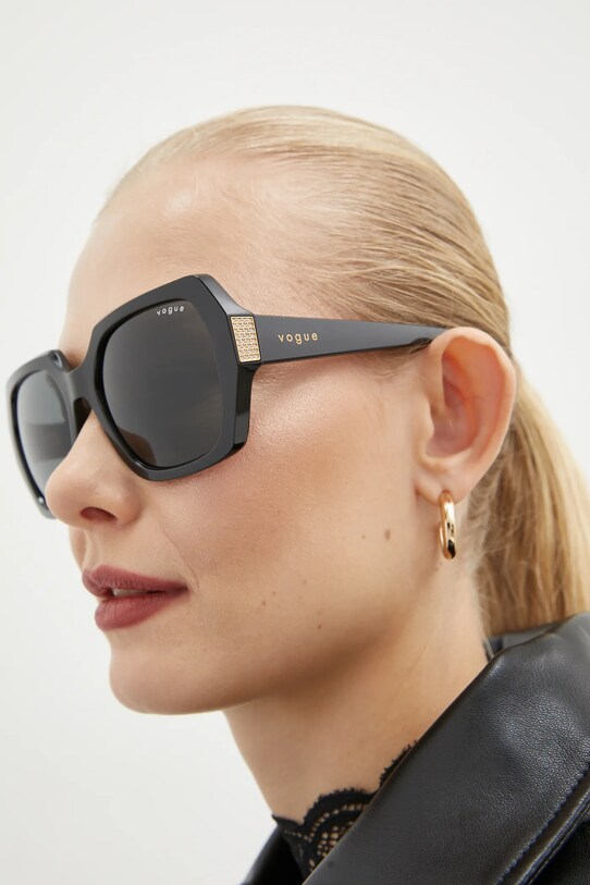 VOGUE ochelari de soare dreptunghiular negru 0VO5612SB