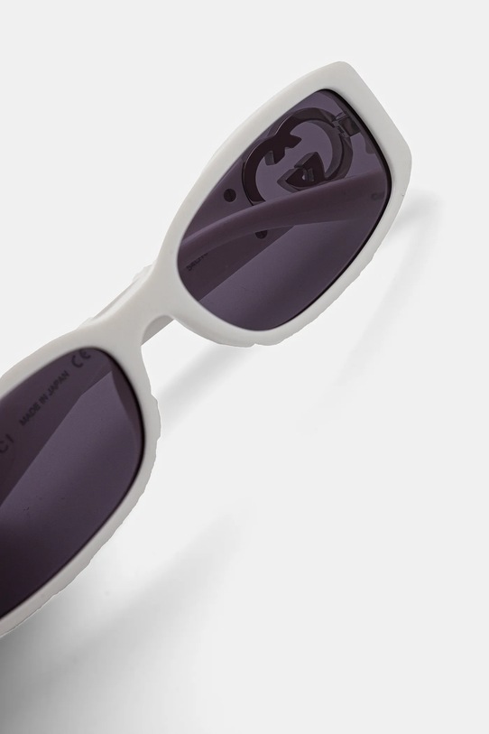 Солнцезащитные очки Gucci белый GG1661S