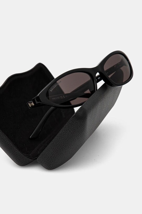 Kiegészítők Balenciaga napszemüveg BB0402S fekete