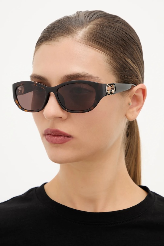 Слънчеви очила Gucci правоъгълна кафяв GG1826SK