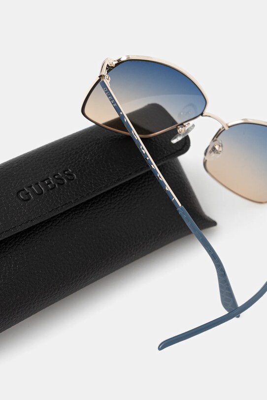 Аксесоари Слънчеви очила Guess GU00149.5932W бордо