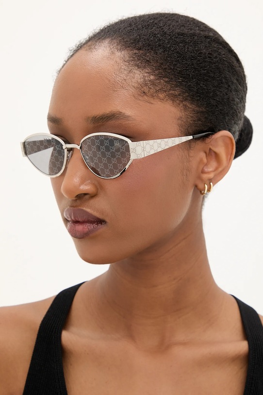 Gucci okulary przeciwsłoneczne jednolita srebrny GG1853S.