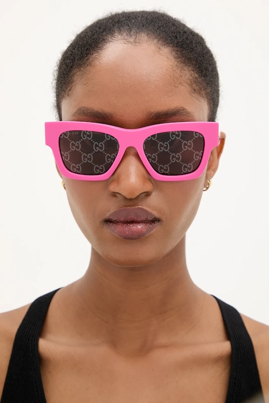 Сонцезахисні окуляри Gucci GG1835S.