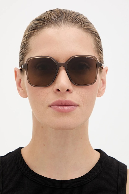 Armani Exchange okulary przeciwsłoneczne 0AX4163S.8396T5 brązowy AA00