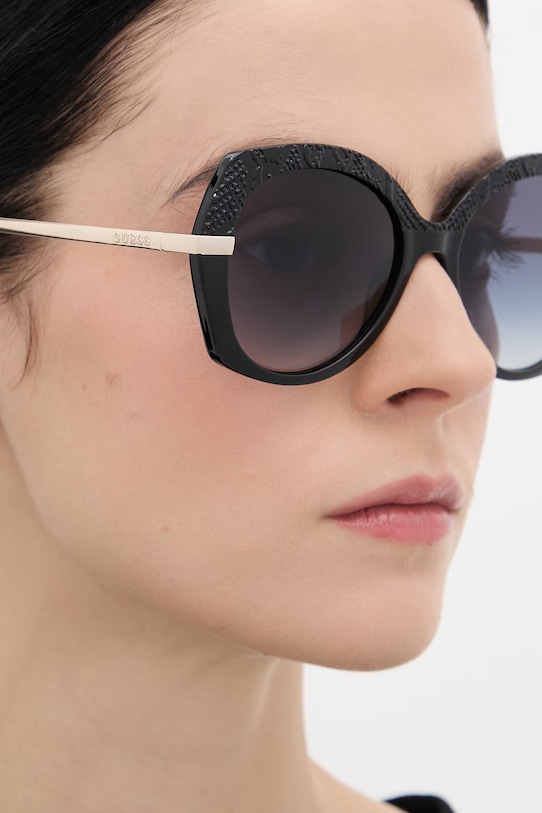 Kiegészítők Guess napszemüveg GU00215.5501B fekete