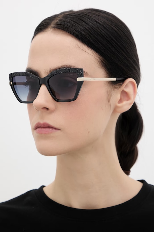 Guess occhiali da sole sfumata nero GU00216.5301B