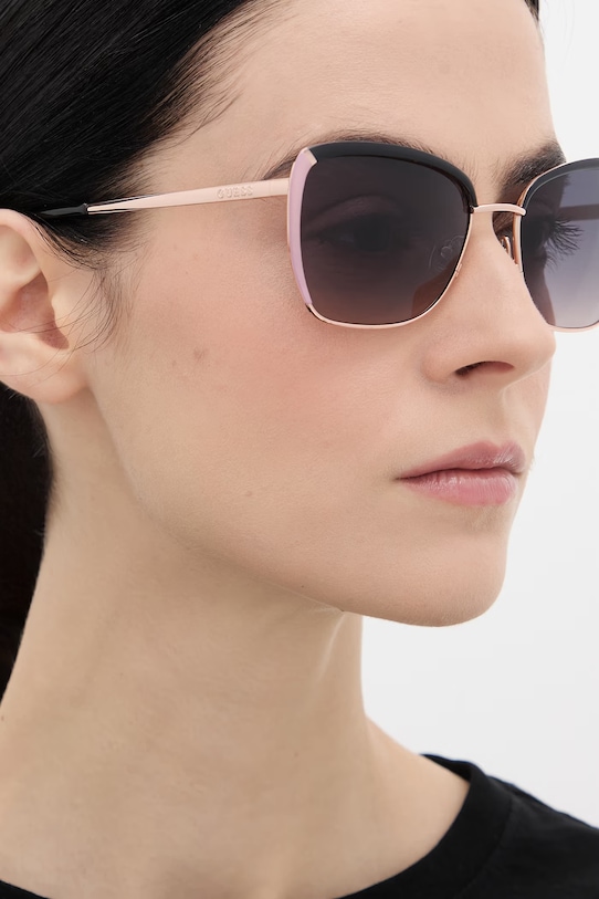 Guess occhiali da sole GU00218.5705B