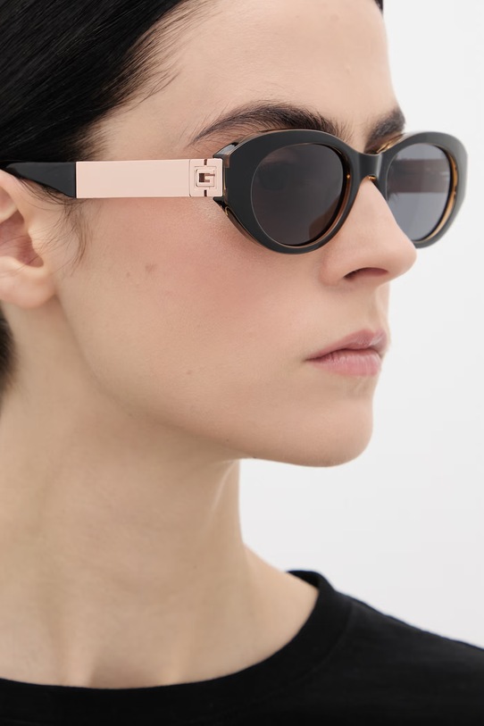 Guess okulary przeciwsłoneczne GU00261.H.5201A