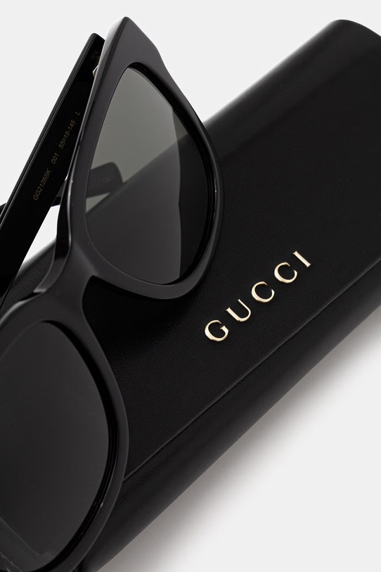 Akcesoria Gucci okulary przeciwsłoneczne wayfarer damskie GG2126SK czarny