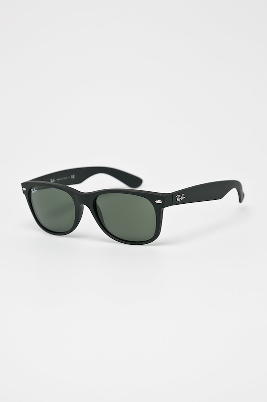 Ray-Ban – Okulary NEW WAYFARER czarny 0RB2132.622.55