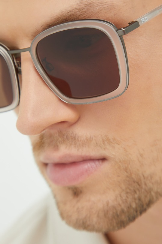 Аксессуары Солнцезащитные очки MCQ MQ0355S серый