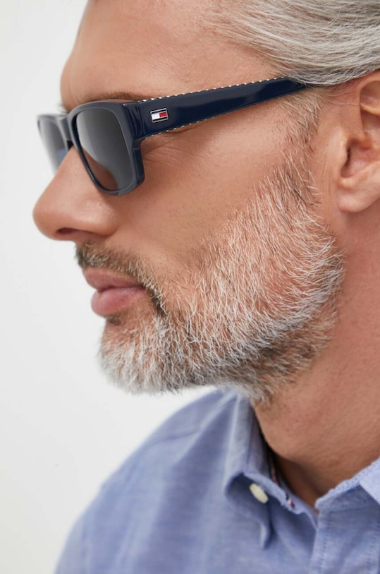 Tommy Hilfiger okulary przeciwsłoneczne TH.2017/S czarny AA00