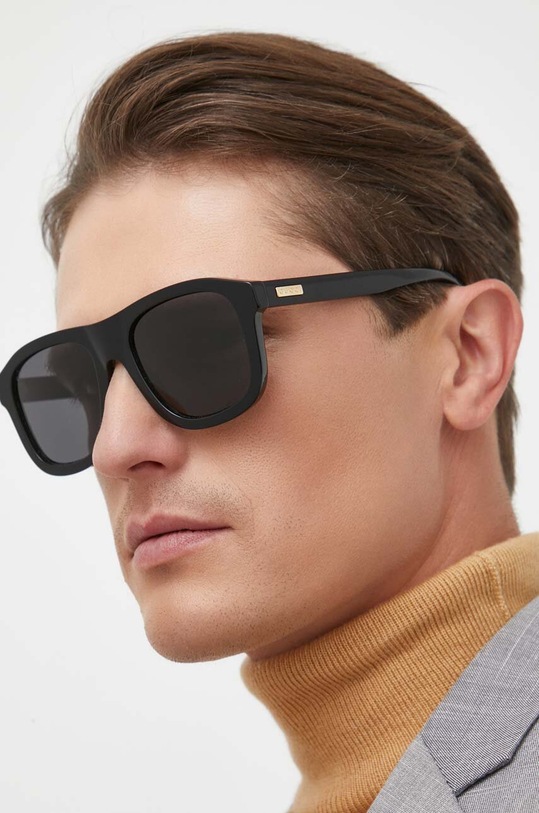 Gucci okulary przeciwsłoneczne GG1316S czarny