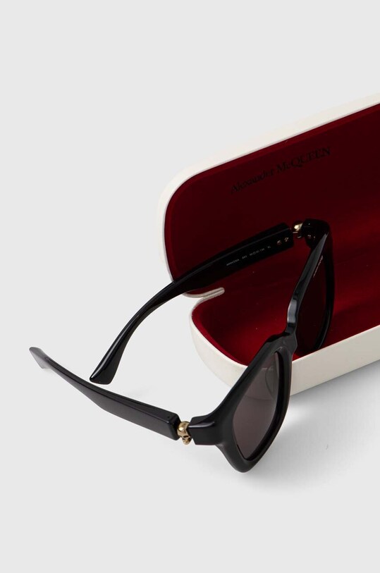Alexander McQueen okulary przeciwsłoneczne czarny AM0432SA