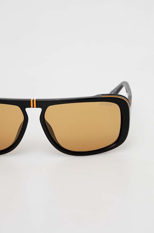 Kiegészítők Guess napszemüveg GU00082.6201E fekete