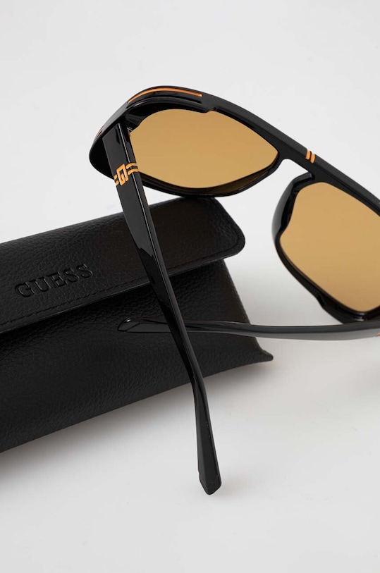 Guess napszemüveg fekete GU00082.6201E