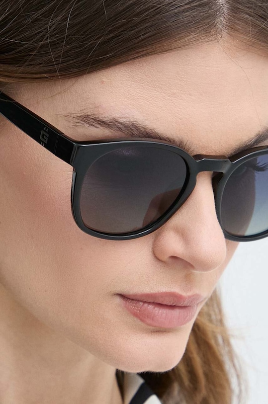 Солнцезащитные очки Guess GU00083.H.5401D чёрный