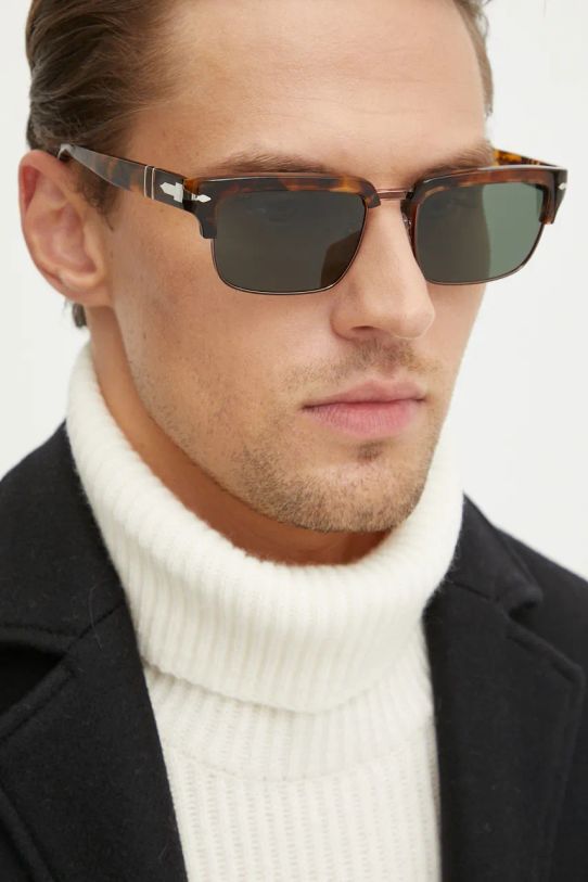 Солнцезащитные очки Persol прямоугольные коричневый 0PO3354S