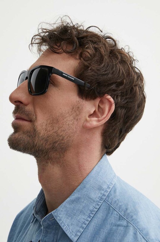 Slnečné okuliare Armani Exchange 0AX4145S čierna AA00