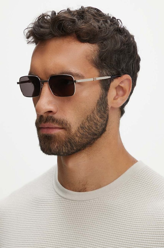 Gucci occhiali da sole a tinta unita nero GG1495S